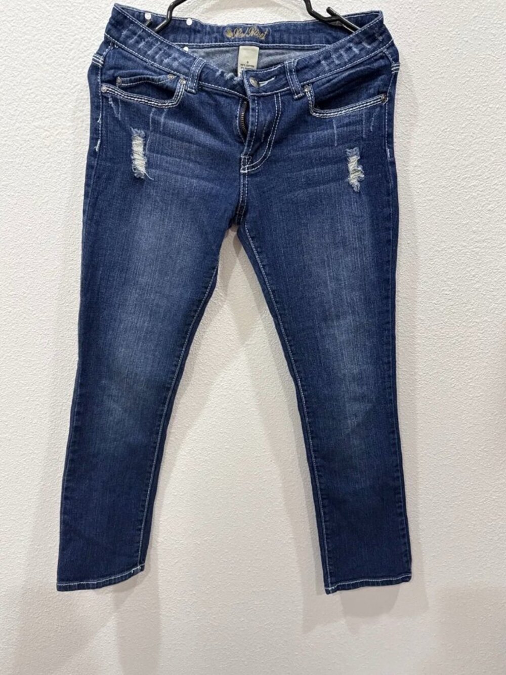 Red Rivet Y2K Skinny Jeans Sz 9 Rhinestone Fleur De Lis Distressed Denim